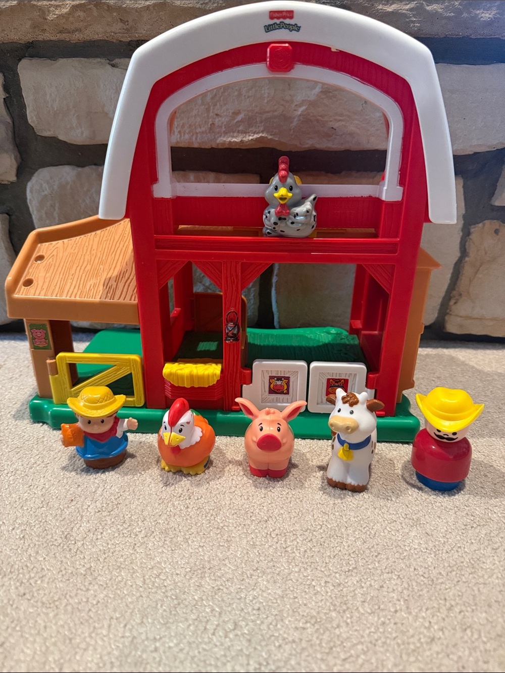 Fisher Price Little People Vintage Farm With Five Accessories 2006